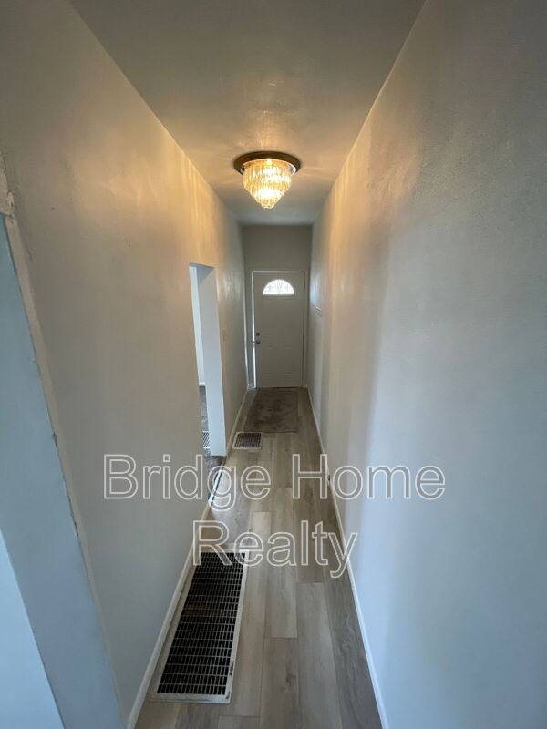 House for rent at 1367 Montezuma St, Pittsburgh, PA 15206