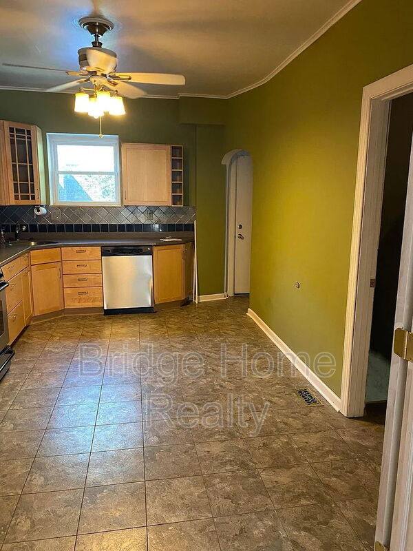 House for rent at 1709 Sarah St, Pittsburgh, PA 15203
