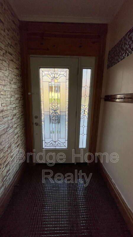House for rent at 19 S 6th St, Duquesne, PA 15110