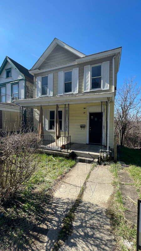 House for rent at 226 Lobinger Ave, Braddock, PA 15104