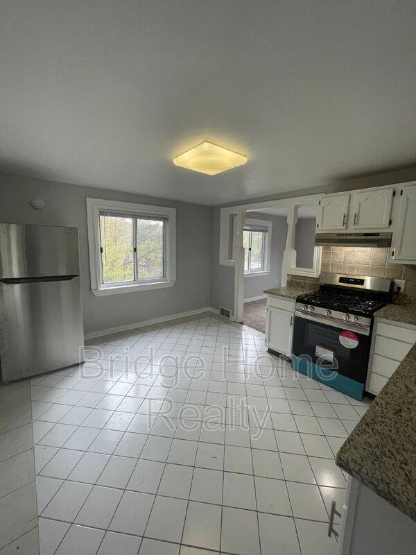 Apartment for rent at 2404 S 18th St #2, Pittsburgh, PA 15203
