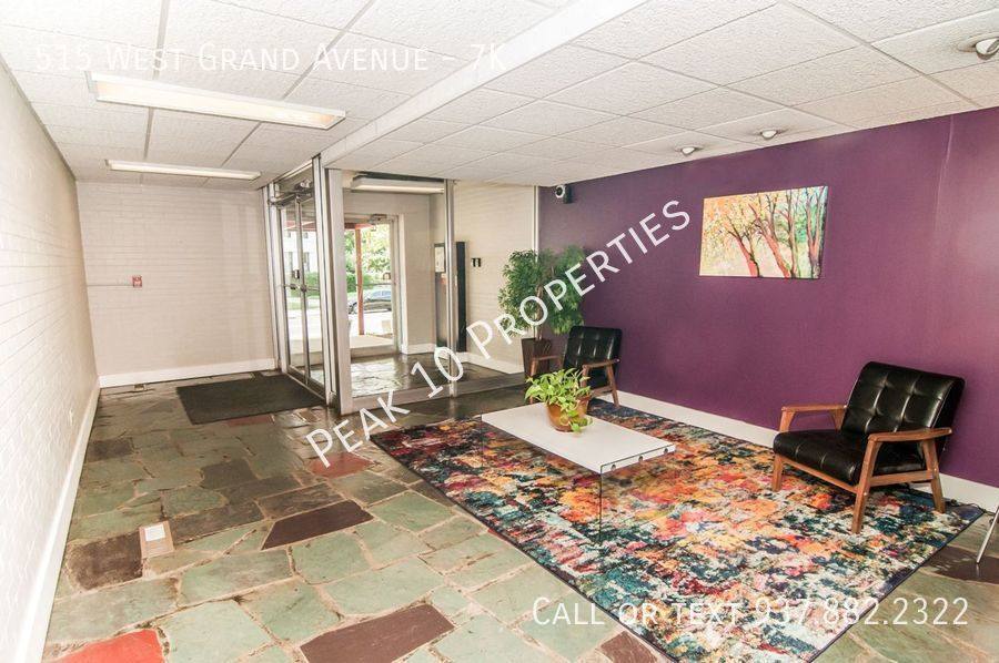 Apartment for rent at 515 W Grand Ave, Dayton, OH 45405