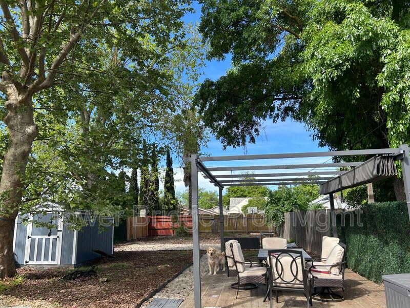 House for rent at 4000 36th St, Sacramento, CA 95820