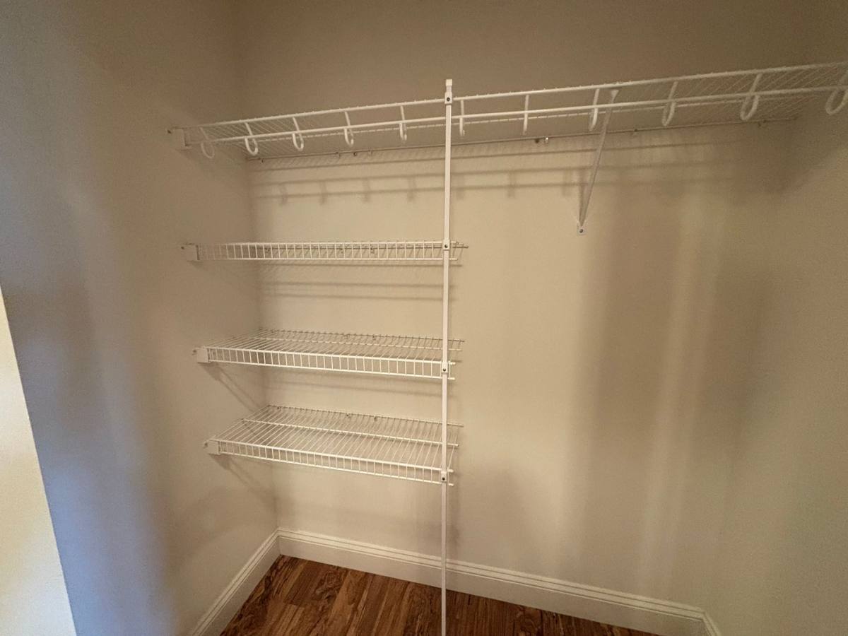 Apartment for rent at 260 Perimeter Dr, Colchester, VT 05446