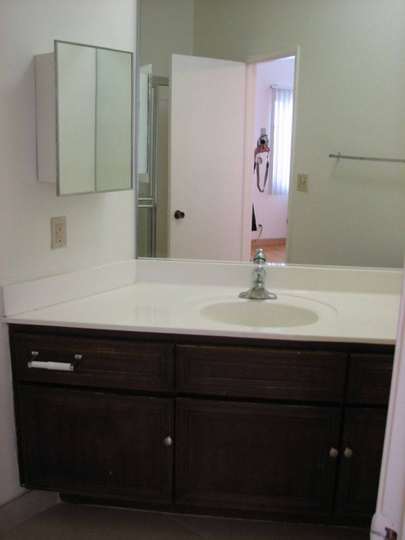Apartment for rent at 690 Veteran Ave, Los Angeles, CA 90024
