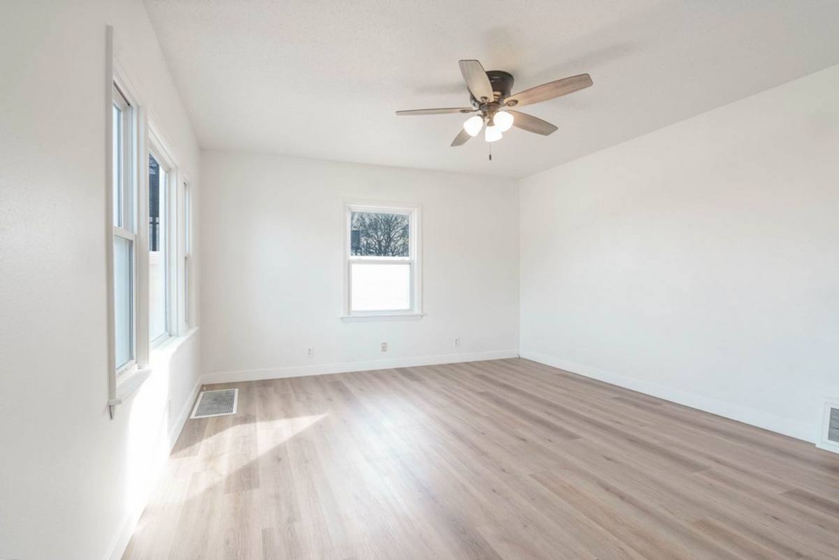 House for rent at 2303 Main St, Cedar Falls, IA 50613