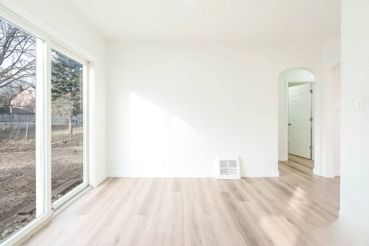 House for rent at 2303 Main St, Cedar Falls, IA 50613