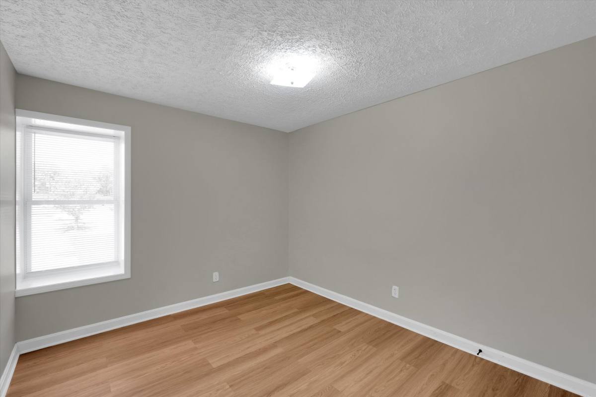 Apartment for rent at 4200 Medallion Court, Louisville, KY 40219