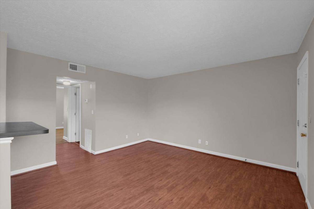 Apartment for rent at 4200 Medallion Court, Louisville, KY 40219