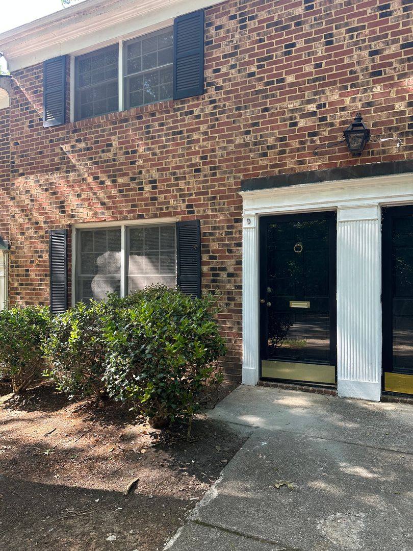 Townhouse for rent at 2800-D Carriage Dr, Winston Salem, NC 27106
