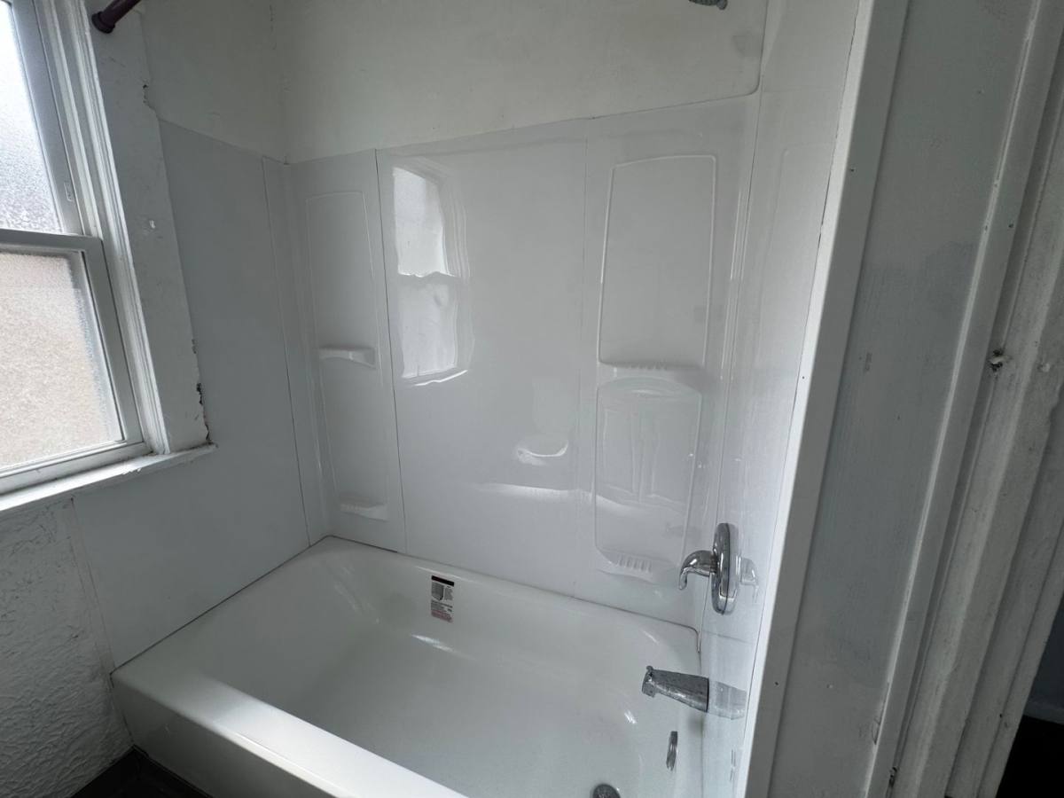 Apartment for rent at 880 Stevenson Rd, Cleveland, OH 44110