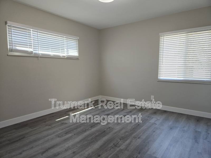 Apartment for rent at 1303 N Brand Blvd #5, Glendale, CA 91202
