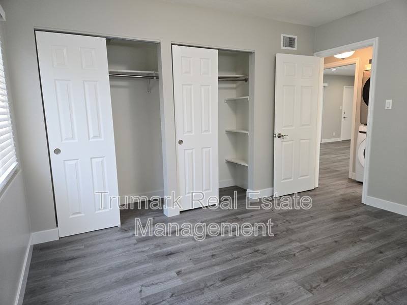 Apartment for rent at 1303 N Brand Blvd #5, Glendale, CA 91202