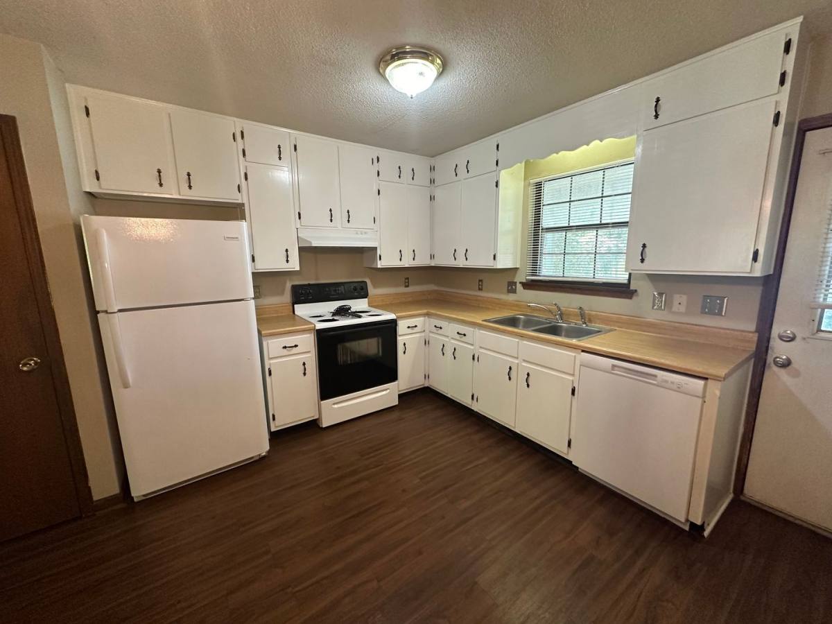 Townhouse for rent at 2072 Pats Place, Tallahassee, FL 32308