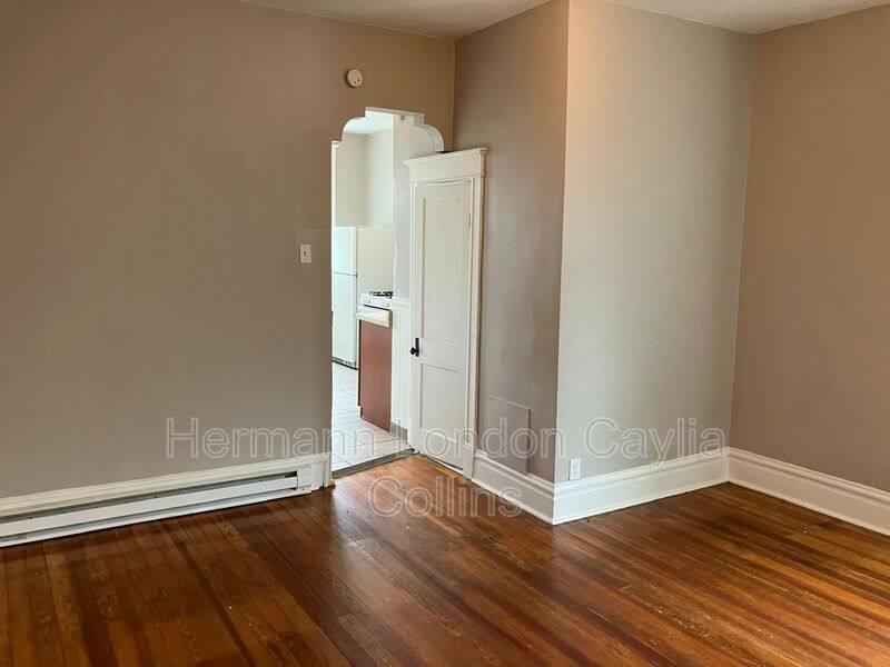Apartment for rent at 4657-4659 Idaho Ave #4657 2F, Saint Louis, MO 63111