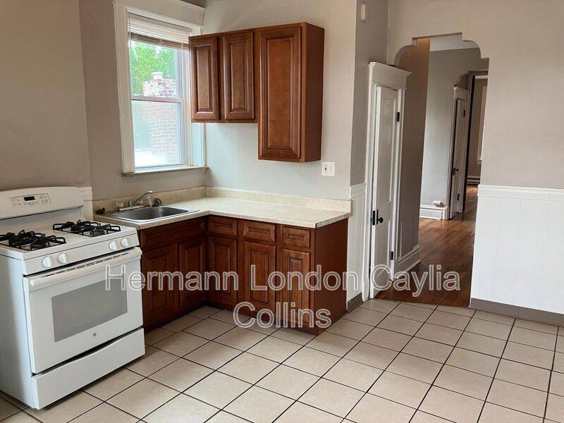 Apartment for rent at 4657-4659 Idaho Ave #4657 2F, Saint Louis, MO 63111