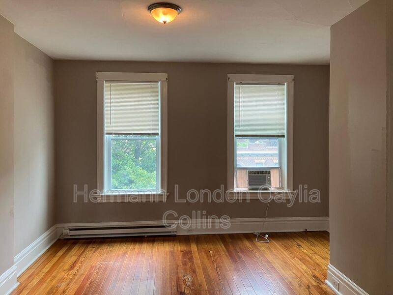 Apartment for rent at 4657-4659 Idaho Ave #4657 2F, Saint Louis, MO 63111