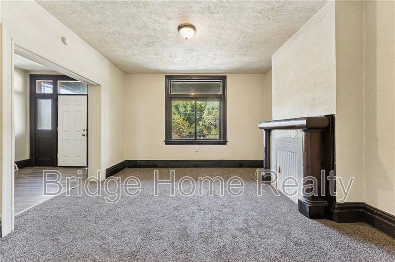 House for rent at 1250 Blackadore Ave, Pittsburgh, PA 15221
