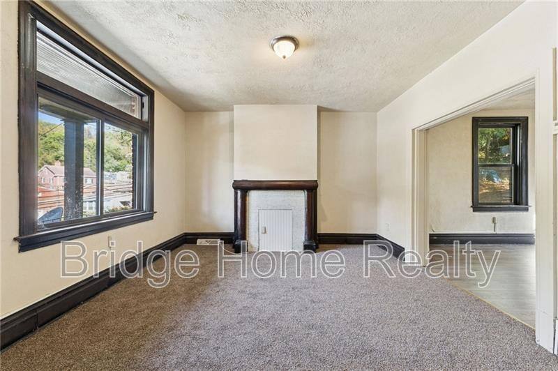 House for rent at 1250 Blackadore Ave, Pittsburgh, PA 15221