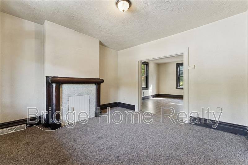 House for rent at 1250 Blackadore Ave, Pittsburgh, PA 15221