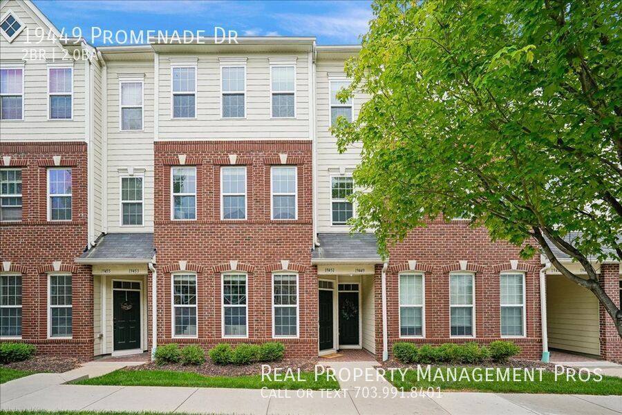 Condo for rent at 19449 Promenade Dr, Leesburg, VA 20176