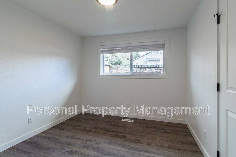 Townhouse for rent at 4325 E 17th St #1, Vancouver, WA 98661
