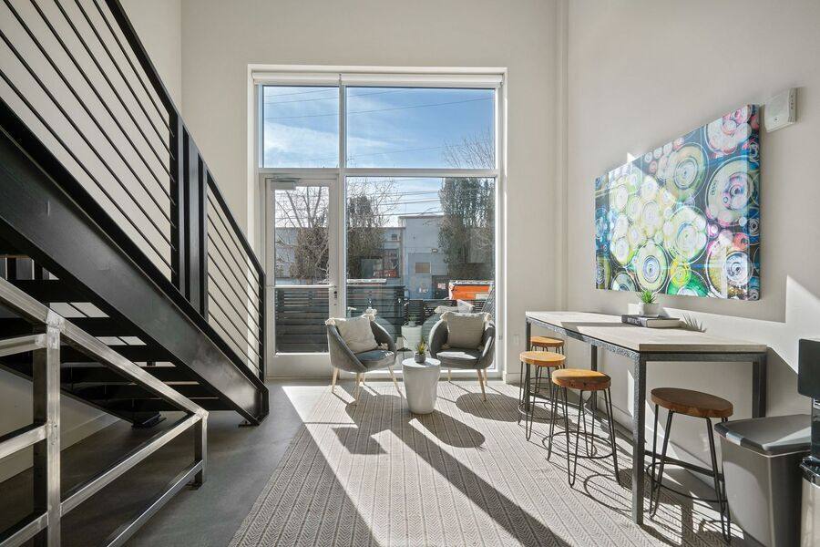 Apartment for rent at 950 63rd St #102, Emeryville, CA 94608