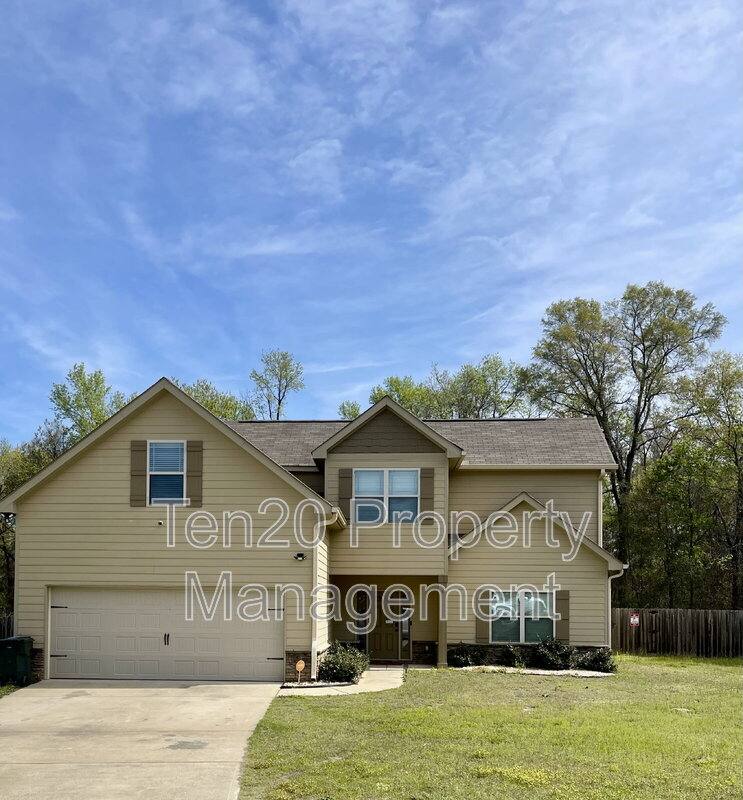 House for rent at 11 Hope St, Fort Mitchell, AL 36856