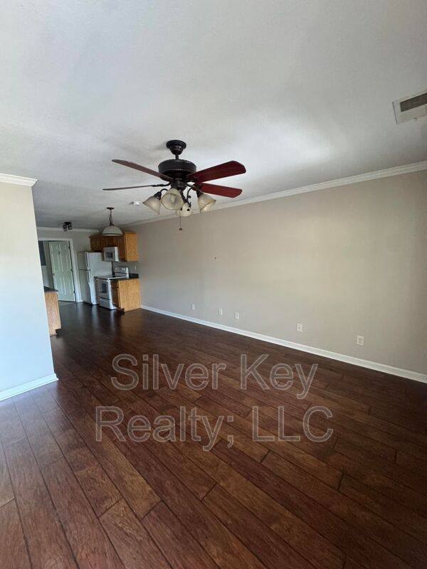 Apartment for rent at 1515 W Madison Ave #1C, Athens, TN 37303