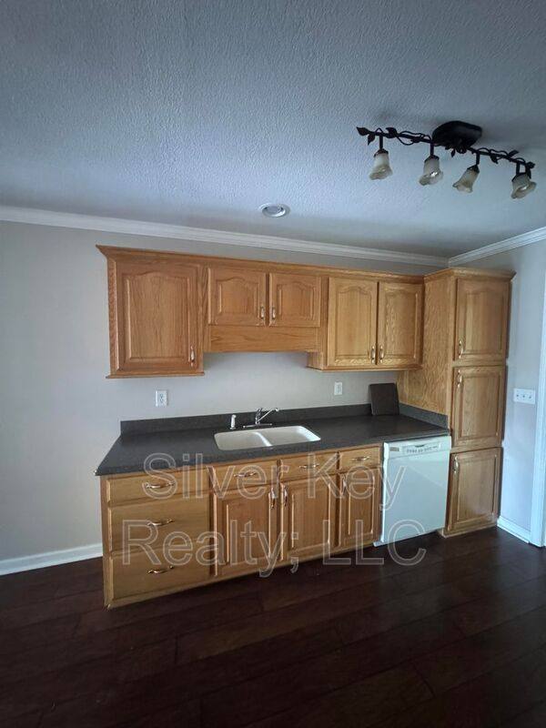 Apartment for rent at 1515 W Madison Ave #1C, Athens, TN 37303
