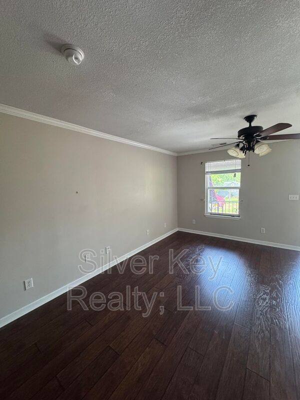 Apartment for rent at 1515 W Madison Ave #1C, Athens, TN 37303