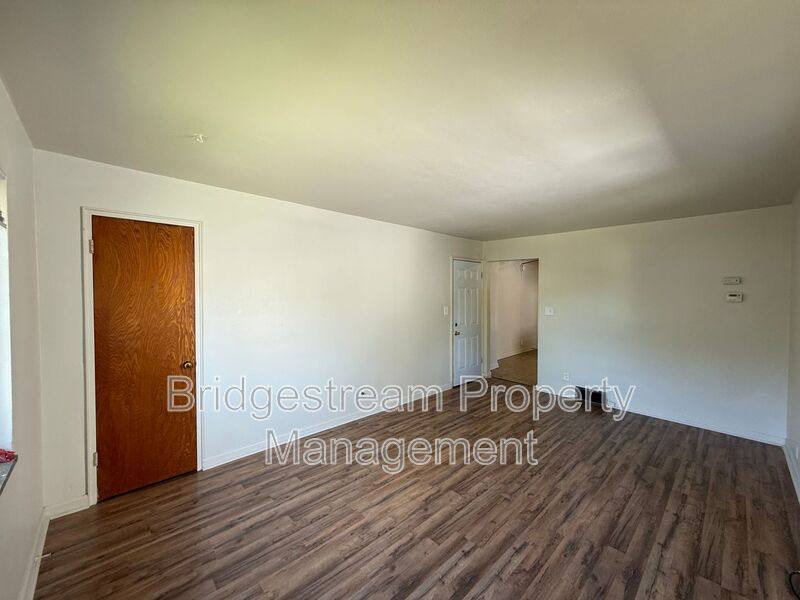 Apartment for rent at 68 Knecht Dr #3, Dayton, OH 45405
