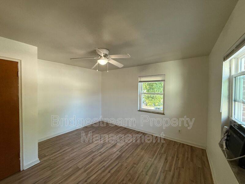 Apartment for rent at 68 Knecht Dr #3, Dayton, OH 45405
