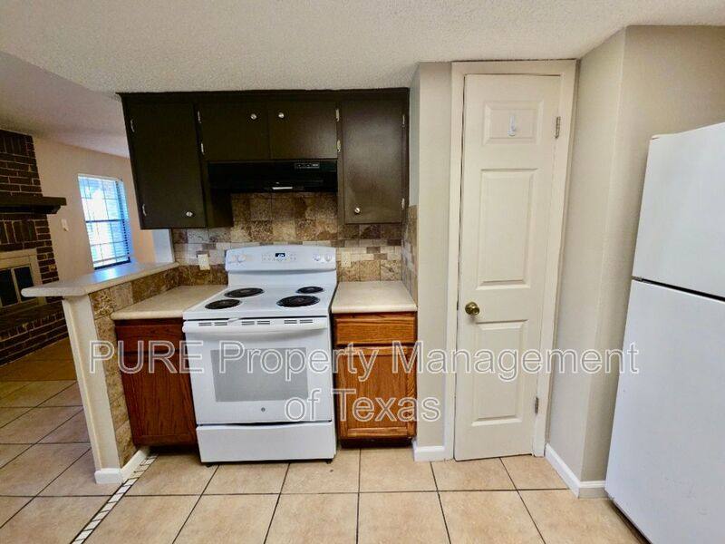 Apartment for rent at 1310 Ray Berglund Blvd #A, Round Rock, TX 78664