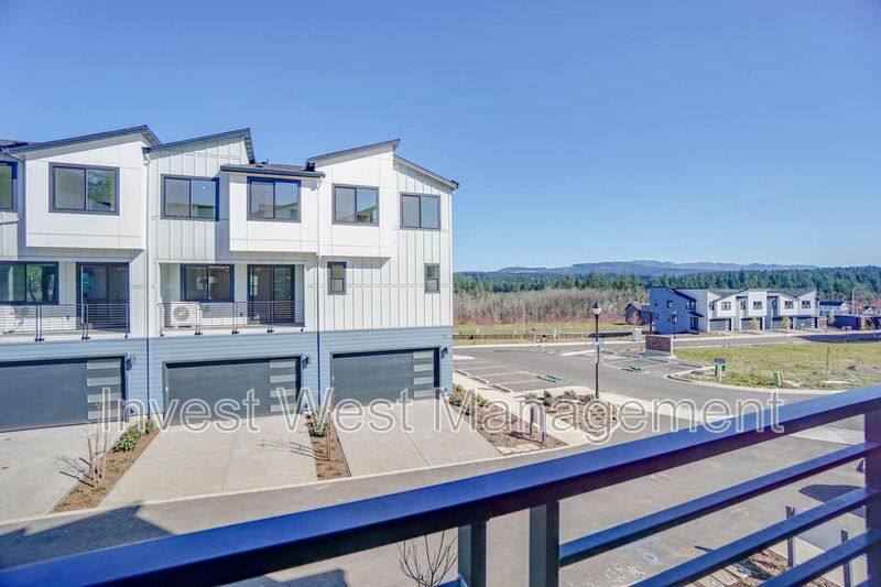 Townhouse for rent at 6487 NW Olympic Lane #27, Camas, WA 98607