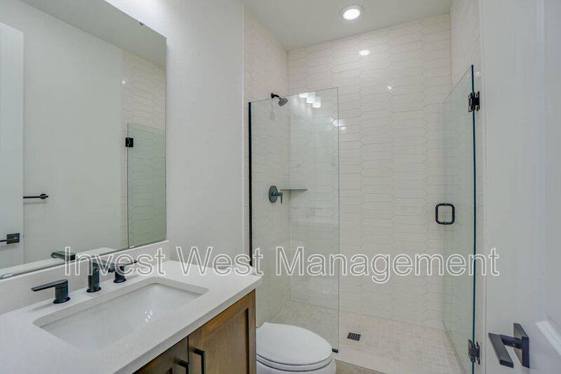 Townhouse for rent at 6487 NW Olympic Lane #27, Camas, WA 98607