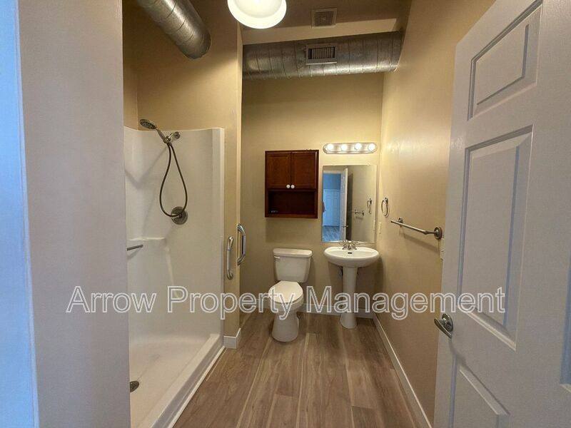 Apartment for rent at 720 J St #102, Fairbury, NE 68352