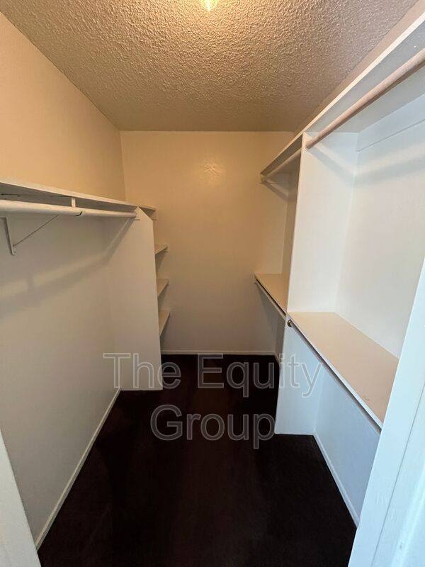 Apartment for rent at 1704 W Olive Ave #106, Porterville, CA 93257