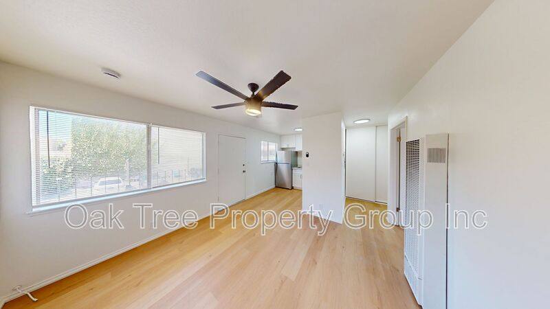 Apartment for rent at 1520 Castro St #15, Oakland, CA 94612