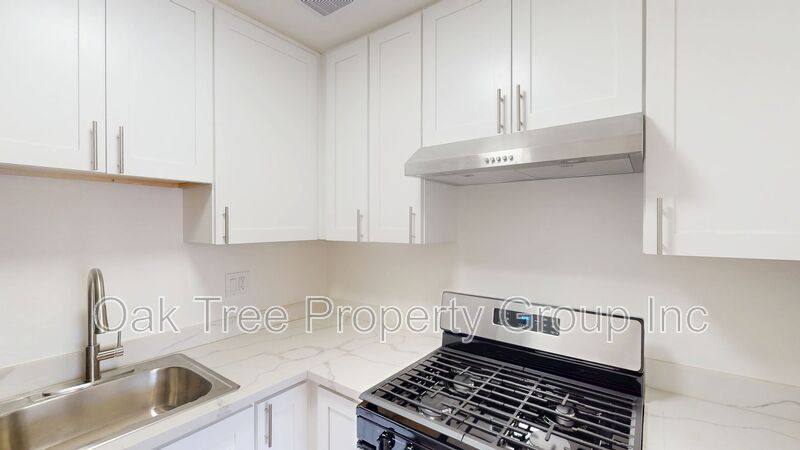 Apartment for rent at 1520 Castro St #11, Oakland, CA 94612