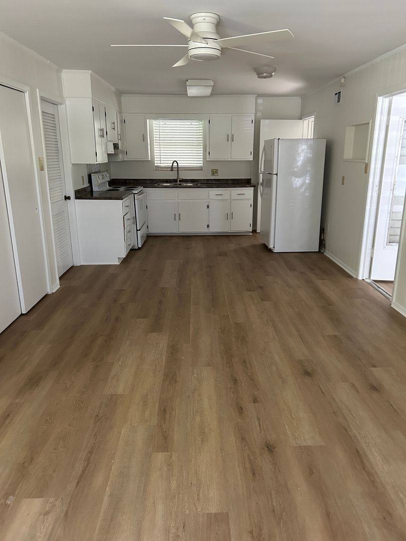 House for rent at 2201 E 37th St, Savannah, GA 31404
