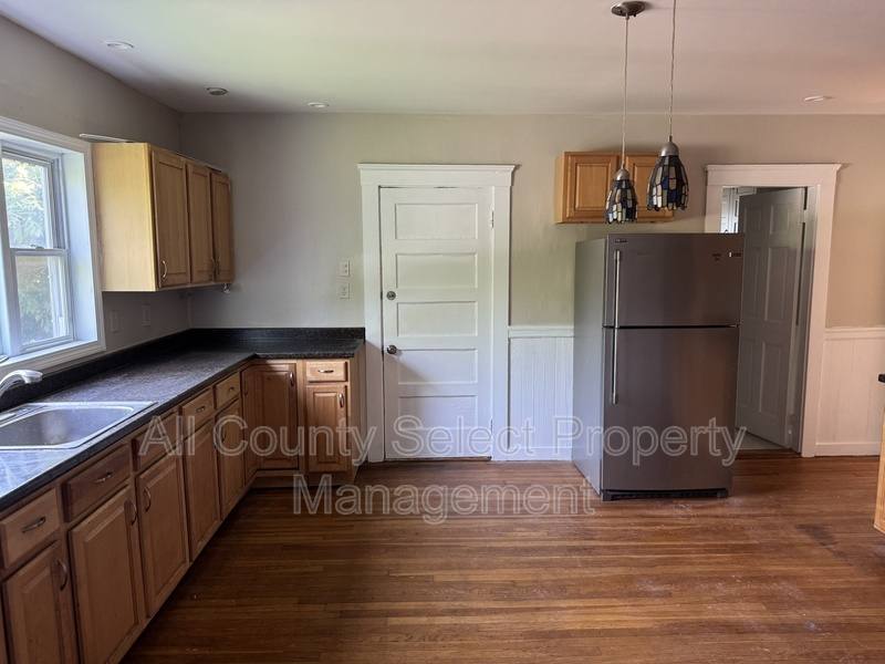 Apartment for rent at 195 Jefferson Ave #1, Salem, MA 01970
