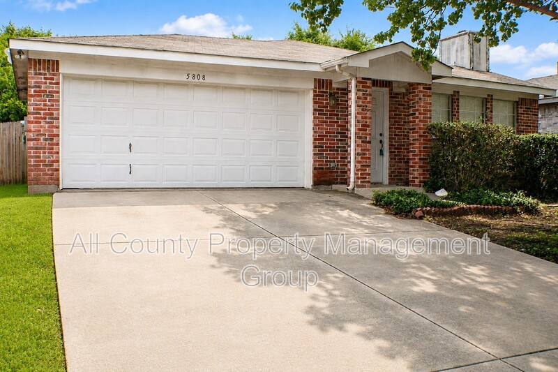 House for rent at 5808 Matt St, Fort Worth, TX 76179