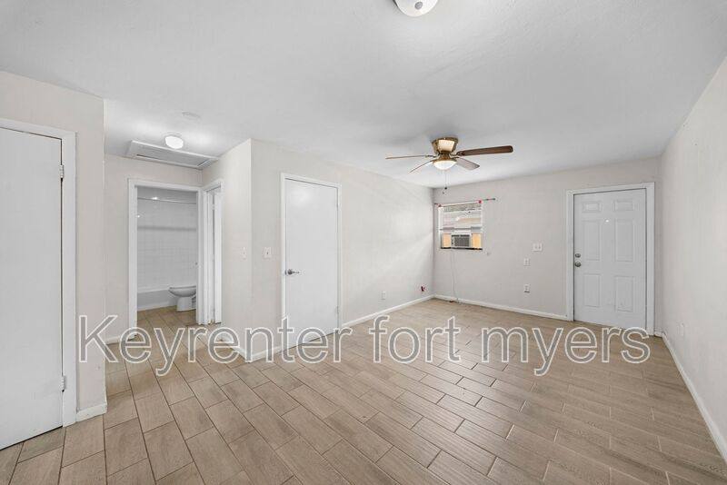 Apartment for rent at 322A Louise Ave, Fort Myers, FL 33916