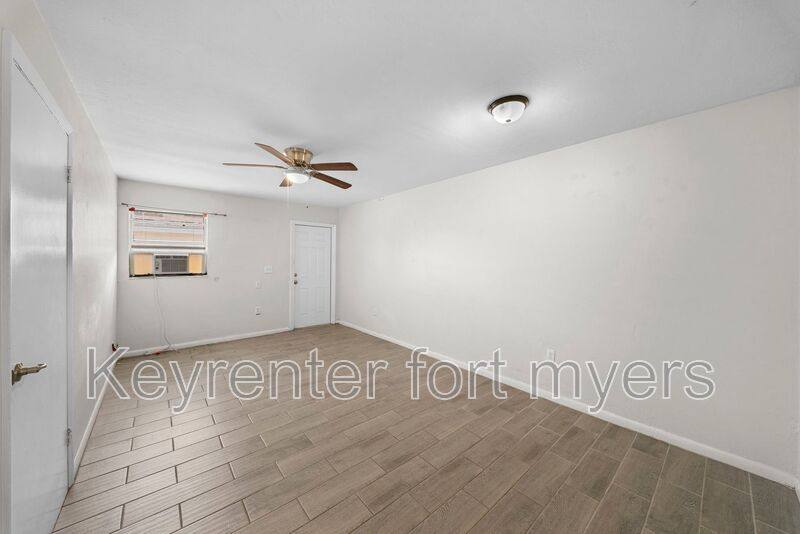Apartment for rent at 322A Louise Ave, Fort Myers, FL 33916