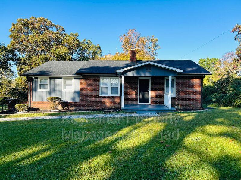 House for rent at 5087 Meadowbrook Dr, Trinity, NC 27370
