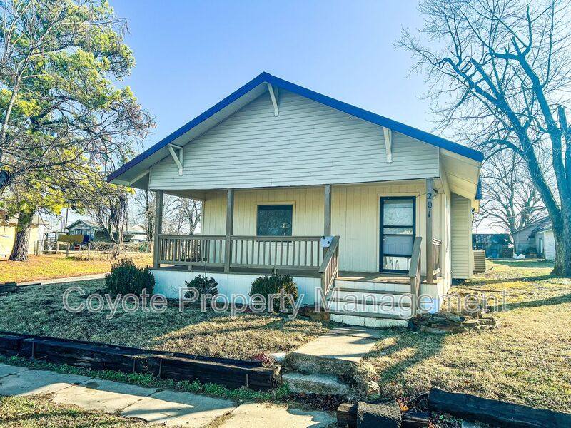 House for rent at 201 S Jones Ave, Drumright, OK 74030