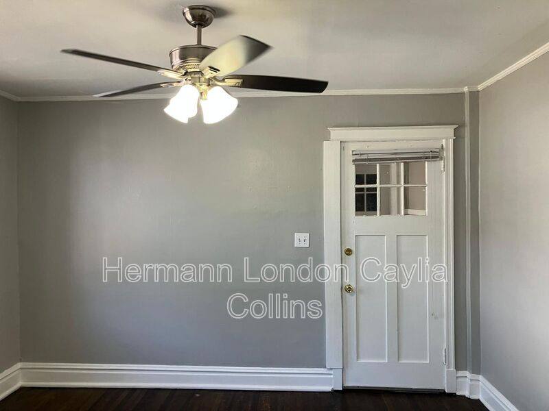 Apartment for rent at 6918 Moellenhoff St #2F, Saint Louis, MO 63109