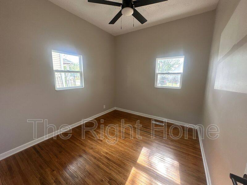House for rent at 4444 N 60th St, Lincoln, NE 68507