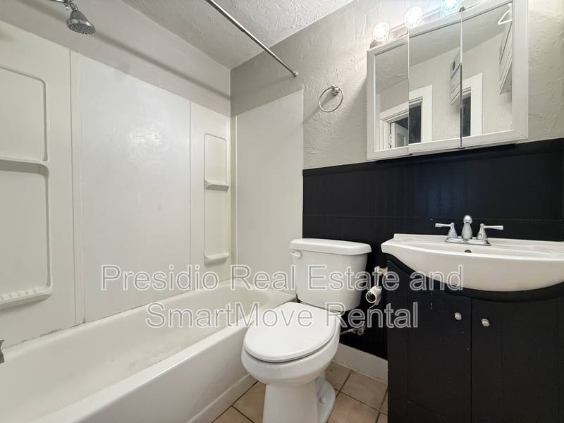 Apartment for rent at 259 E 4800 S #3, Salt Lake City, UT 84107